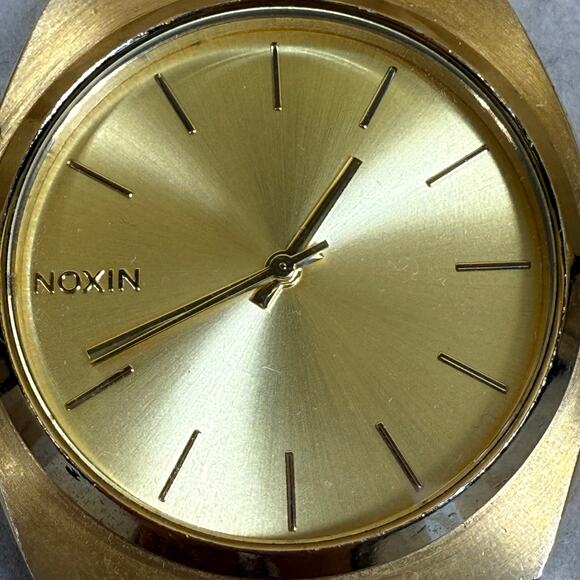 Nixon The Time Teller Gold 100M Mens Stainless Steel Watch - Picture 2 of 6